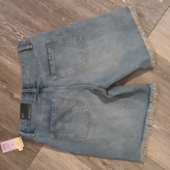 Wild fable highest rise Bermuda shorts - Picture 2 of 4